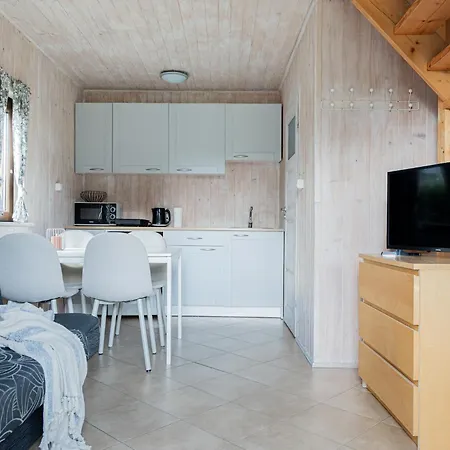 Maki - 6 Osobowe - Akceptujemy Psiaki * Jastrzębia Góra